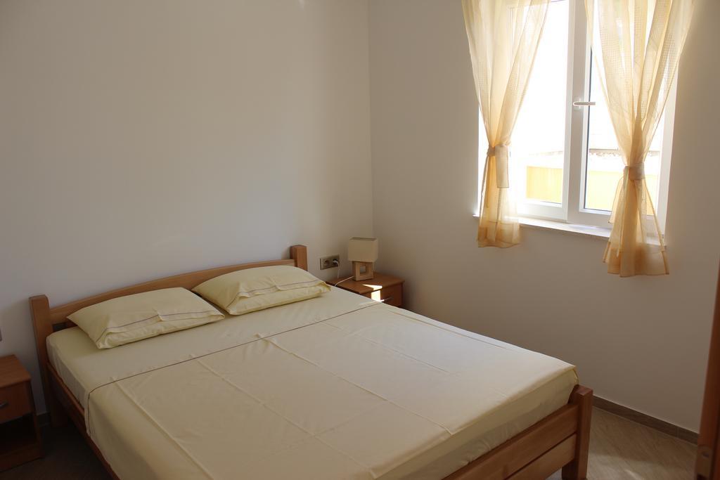 Apartments Villa Eva Слано Стая снимка