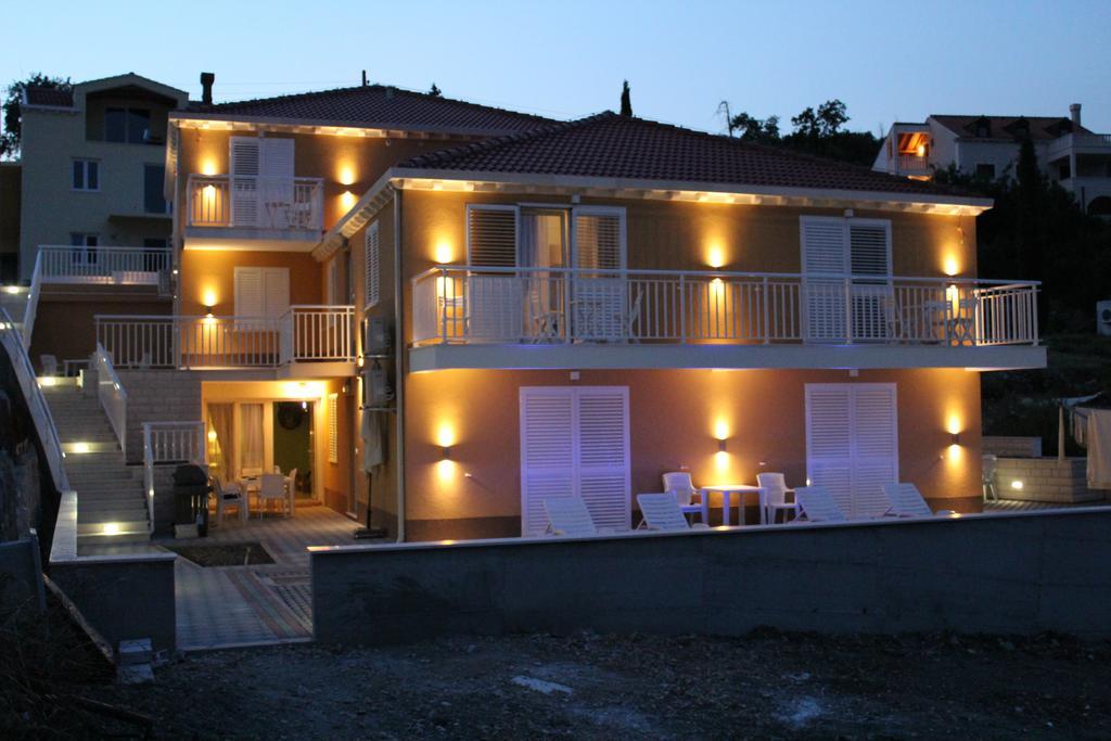 Apartments Villa Eva Слано Екстериор снимка